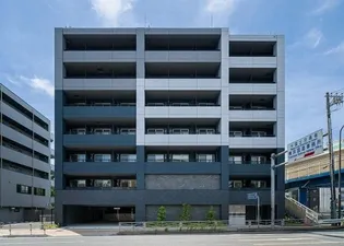 ガーラ・ステーション横浜三ツ沢【7階】の外観