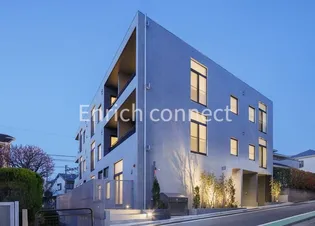 東京都世田谷区代田4【マンション】の外観