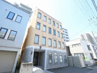 レラ円山【4階】の外観