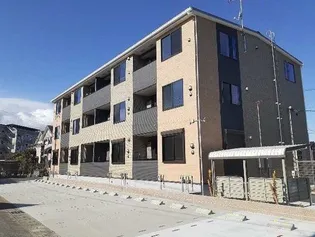 アムール【2階】の外観