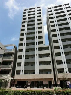 スカイコート後楽園EAST【6階】の外観