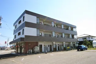 ルミエール【1階】の外観