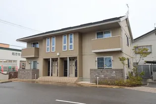 エーリ アルベロ Bの画像