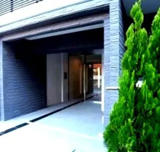 東京都新宿区新小川町【マンション】の外観