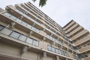 ローズコーポ新大阪8【6階】の外観