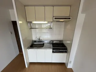 ノーブル・ライフ【5階】のキッチン