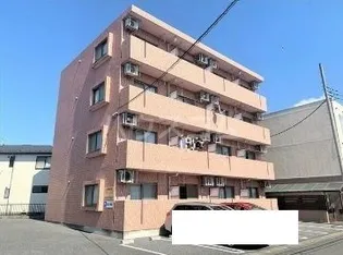 ミストラル【2階】の外観