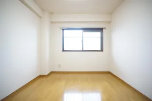 リリーフ【3階】の居間