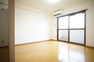 リリーフ【3階】の居間