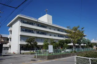 リリーフ【3階】の周辺