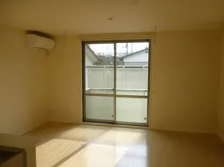 メゾンカルミア原町【1階】の内装