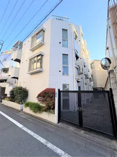 フラックス【3階】の外観