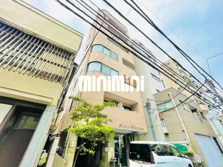 東京都中野区中央4【マンション】の外観