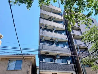 リファインかむろ坂【5階】の外観