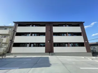 ドゥ・アネッサAIII【1階】の外観