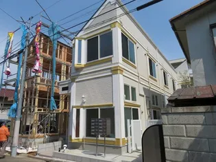 東京都中野区松が丘2【アパート】の外観