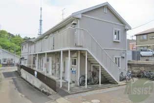 クレストヒルズ【2階】の外観