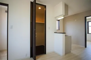 プラージュ【2階】の内装