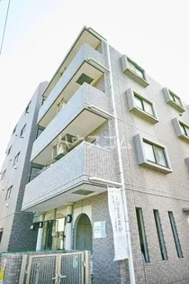 グランドール東寺尾【2階】の外観