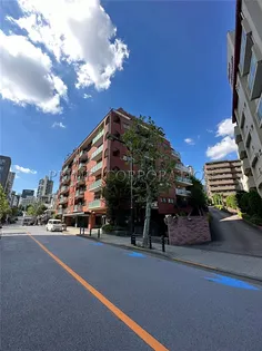 マノー乃木坂【6階】の外観