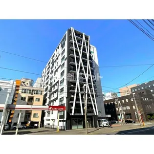 スペチアーレ・プリーモ【9階】の外観