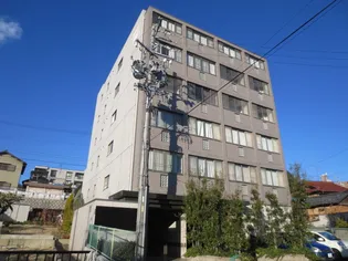 サン・ウエダビルII【6階】の外観