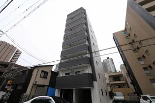 アートレジデンス上町【3階】の外観