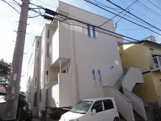 CB和白オーシャンフォルム【2階】の外観