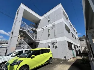 ロイヤルシティ天子田【1階】の外観