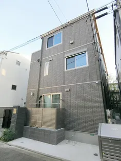 Villa Symbiose三軒茶屋の外観