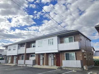 パインデュー A棟【1階】の外観