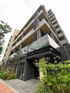 オーパスレジデンス南青山【5階】の外観