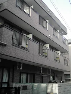 マンション三森【3階】の外観