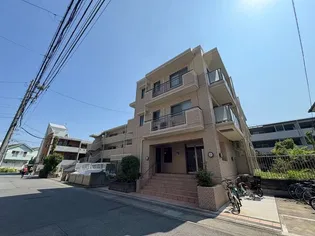 リュクス湘南鎌倉オーシャンビュー【1階】の外観