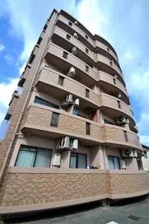 フローレンス尾前【4階】の外観