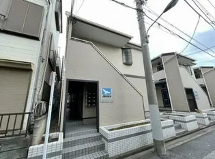 東京都江戸川区春江町5【アパート】の外観