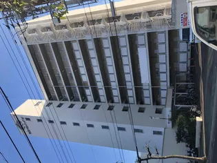 ドルフィン多賀【1階】の外観