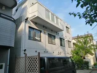 ペティネール四谷【1階】の外観