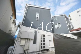 東京都新宿区西落合4【アパート】の外観