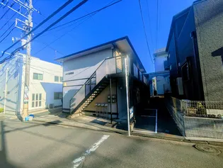 神奈川県横浜市神奈川区白幡仲町【アパート】の外観