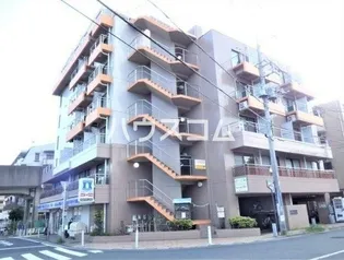 仲町台フェニックスコート【3階】の外観