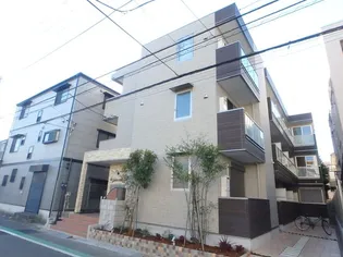 シェルト ヴィアーレ【2階】の外観