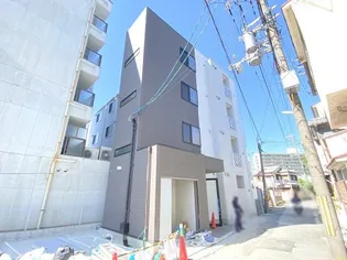 大阪府吹田市東御旅町【マンション】の外観