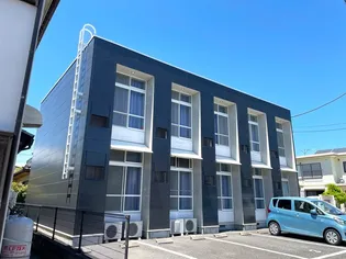 ヴィラ小井川【2階】の外観