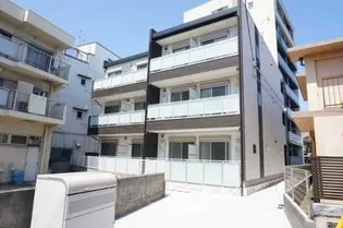 リブリ ラシーナの画像