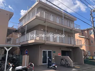 神奈川県秦野市曽屋【マンション】の外観