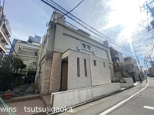 東京都調布市西つつじケ丘3【マンション】の外観