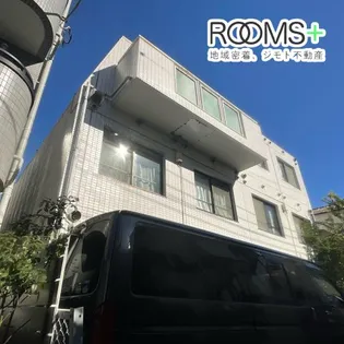 ぺティネール四谷【1階】の外観