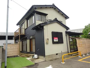 石川県金沢市西金沢1【一戸建】の外観