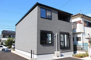 愛知県津島市神守町字一丁田【アパート】の外観